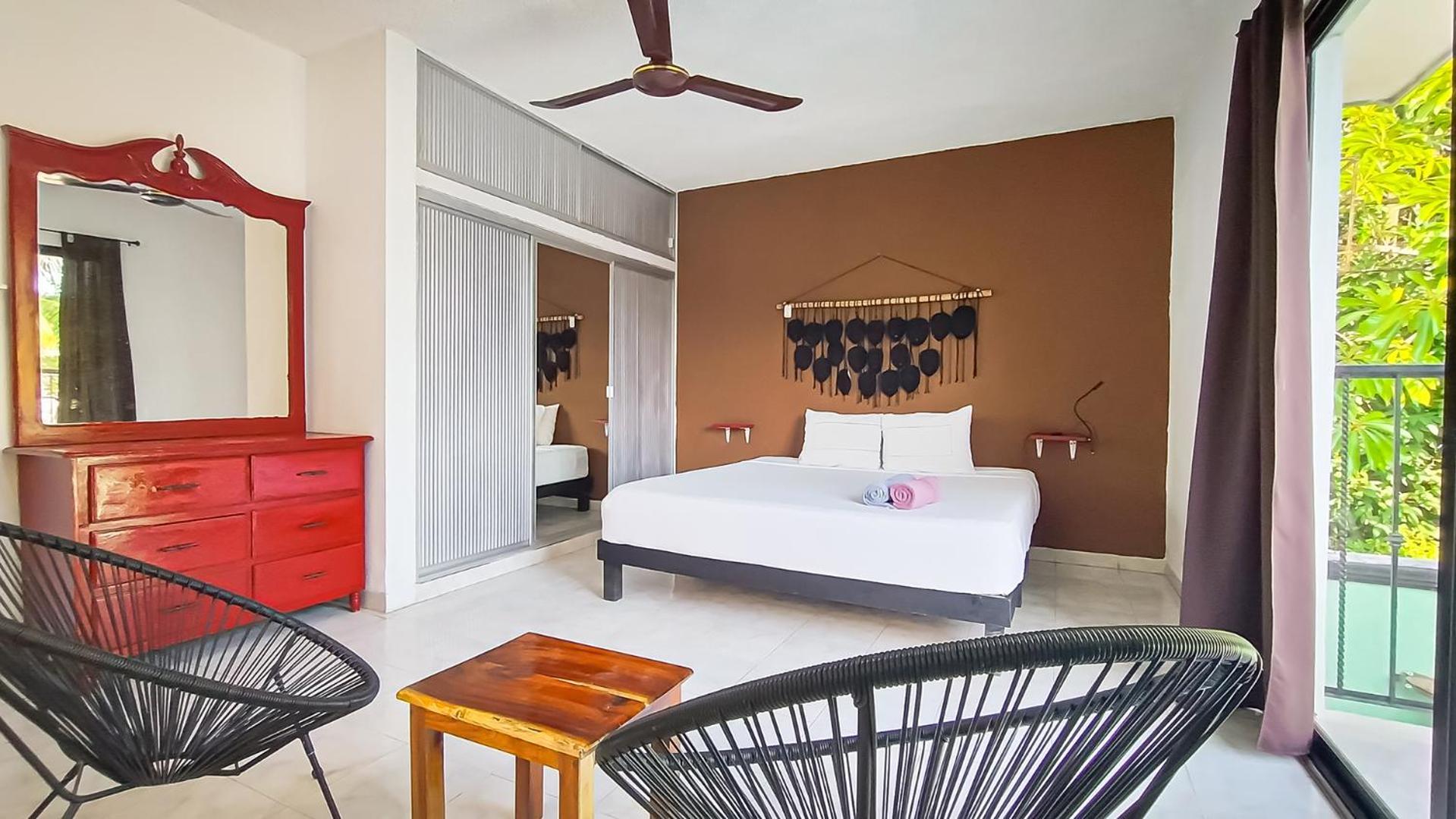 Spanglish Hostel Valladolid  Bagian luar foto